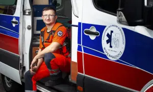 Jak zostać ratownikiem medycznym? Kompletny przewodnik krok po kroku