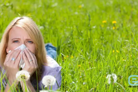 Alergia na trawy: Co pomaga? Skuteczne sposoby na ulgę!